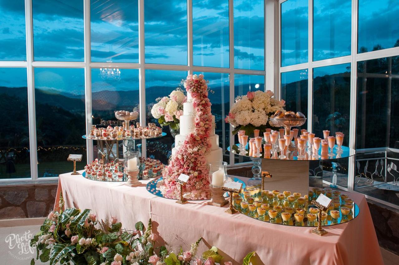 Bella Tierra Hotel Boutique Тибасоса Экстерьер фото